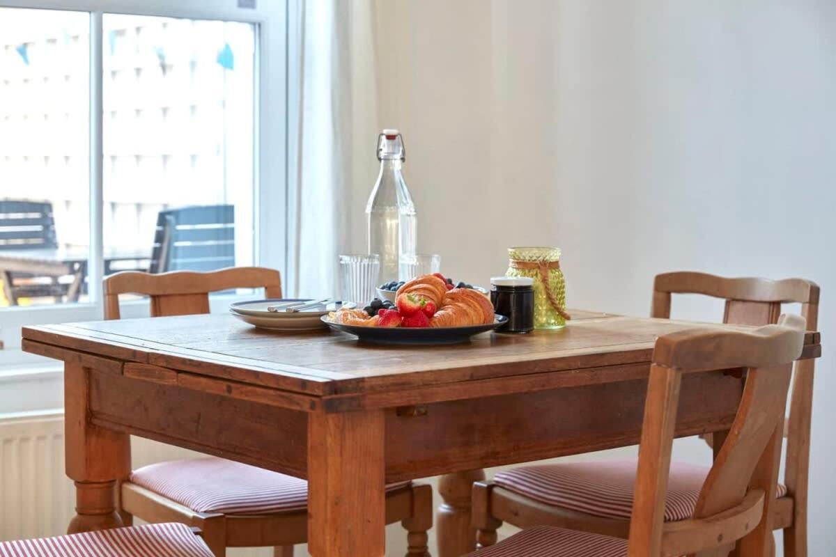 Holiday home The Skiff Deal