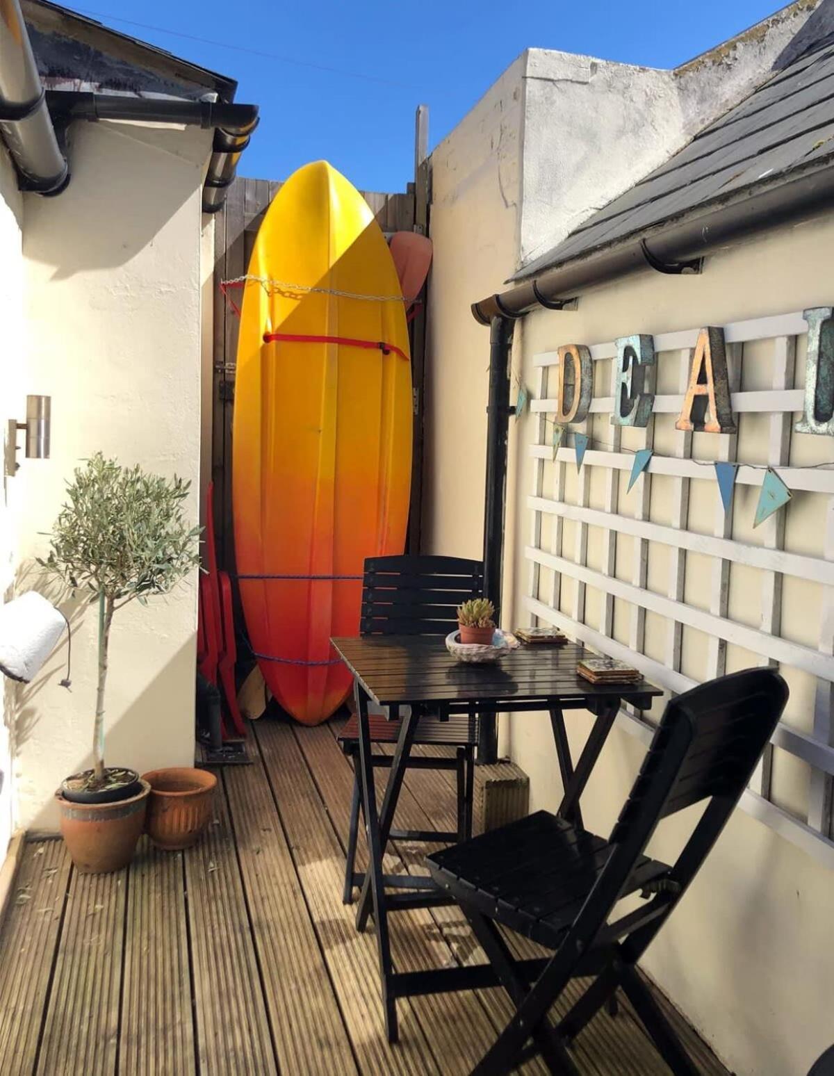 The Skiff